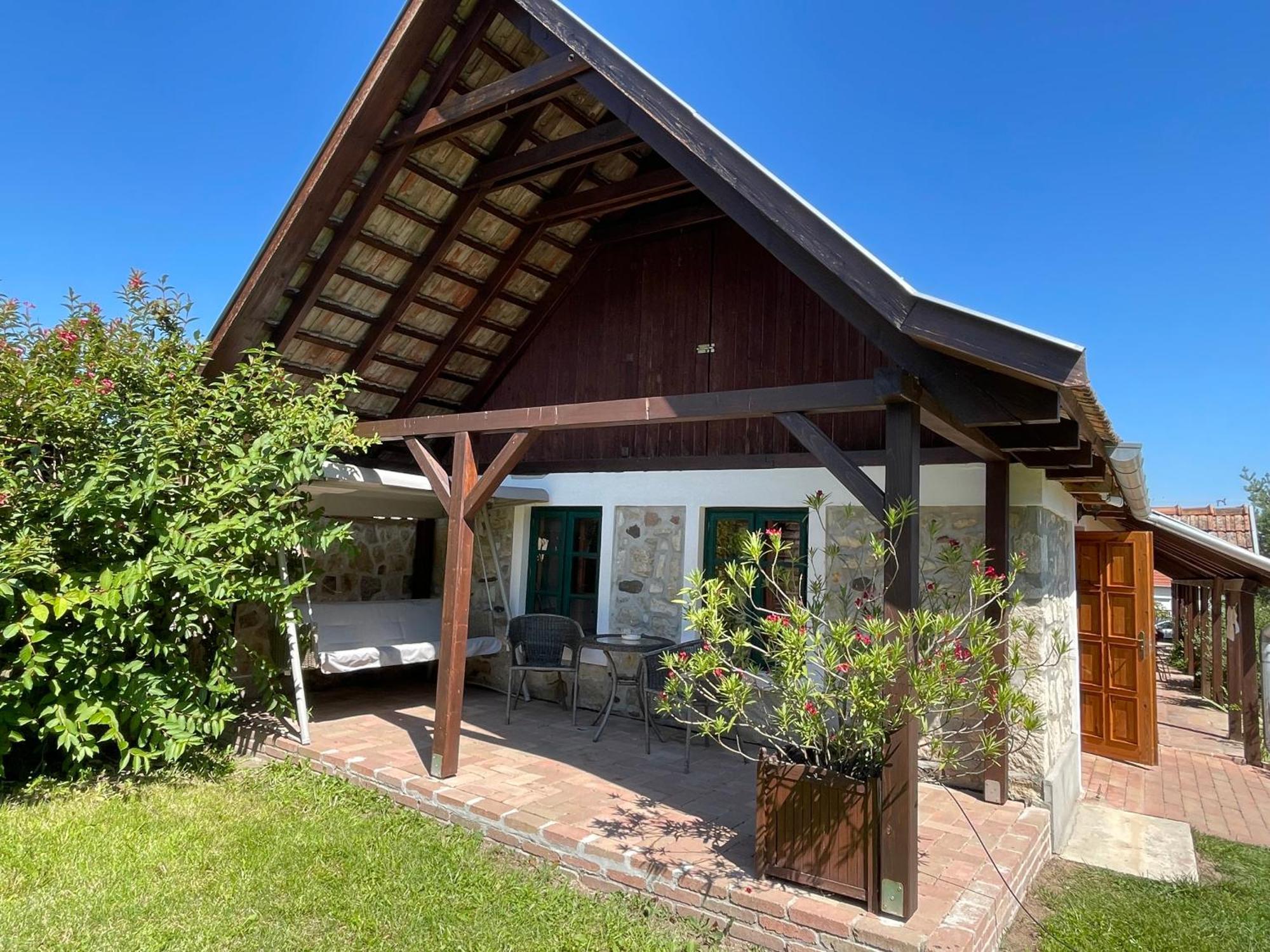 Ferienwohnung Cziroka Vendeghaz Tolcsva Exterior foto