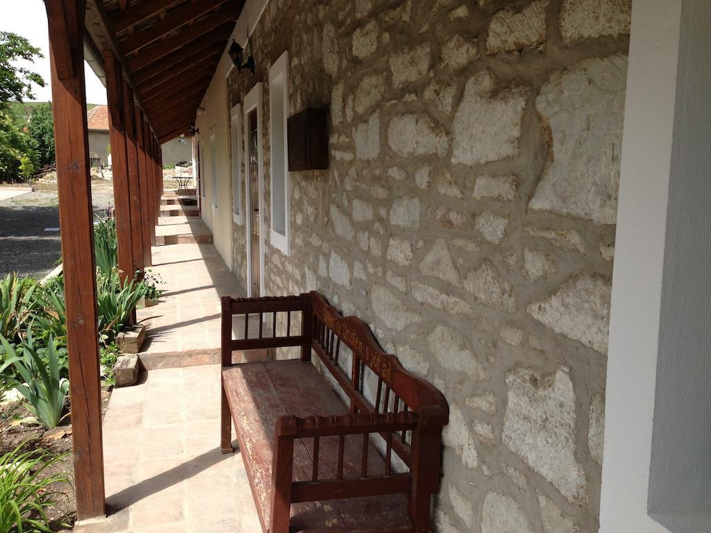 Ferienwohnung Cziroka Vendeghaz Tolcsva Exterior foto